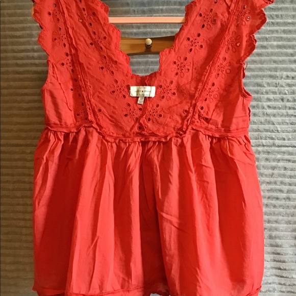 Summer staple coral red eyelet peasant top - Picture 7 of 10